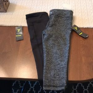 2 pairs of Old Navy Active Capris